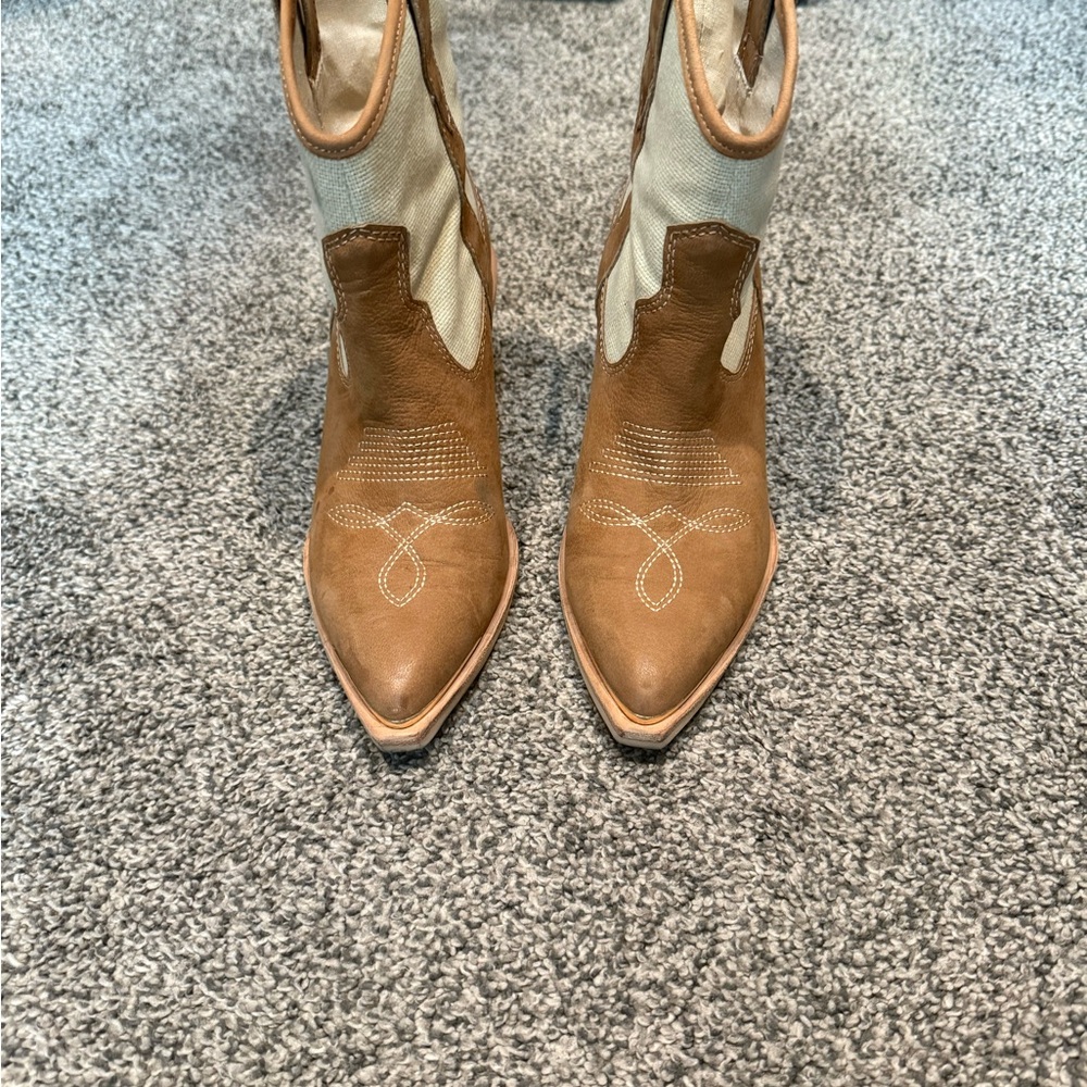 Dolce Vita Tan and Cream Ankle Boots